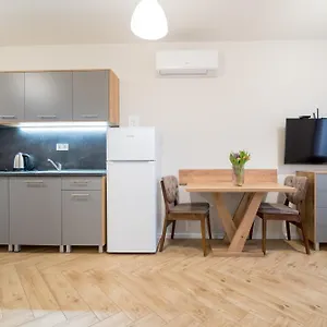 Ξενοδοχείο με διαμερίσματα Wow For Rent - Bul Montevideo 25a - B Σόφια